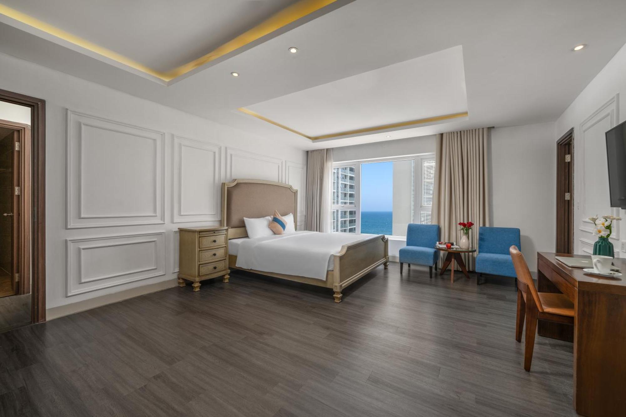 Tgt Beach Hotel Da Nang Exterior photo
