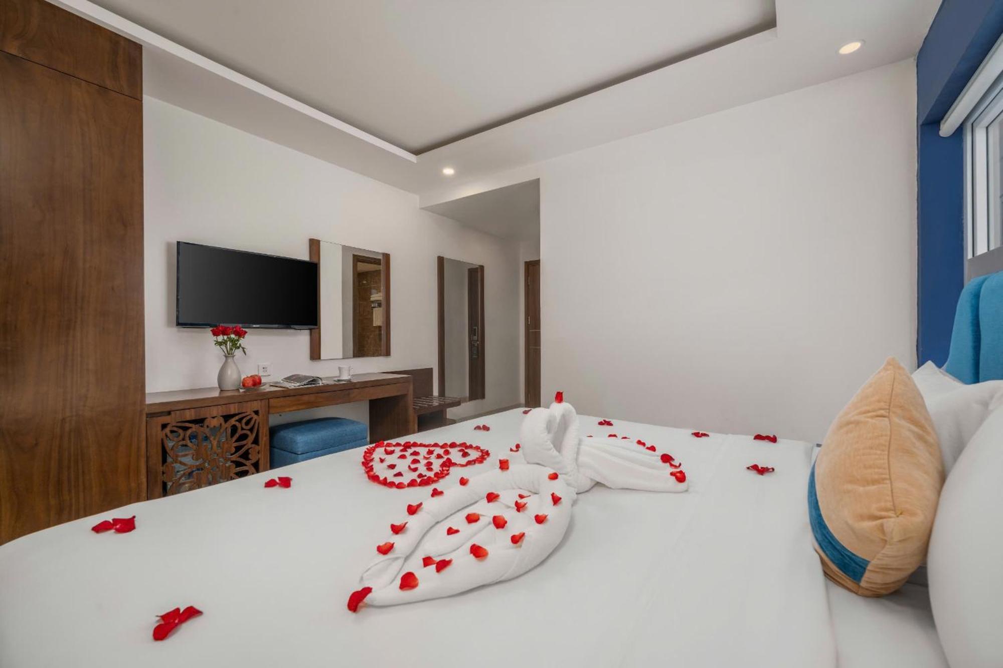 Tgt Beach Hotel Da Nang Exterior photo